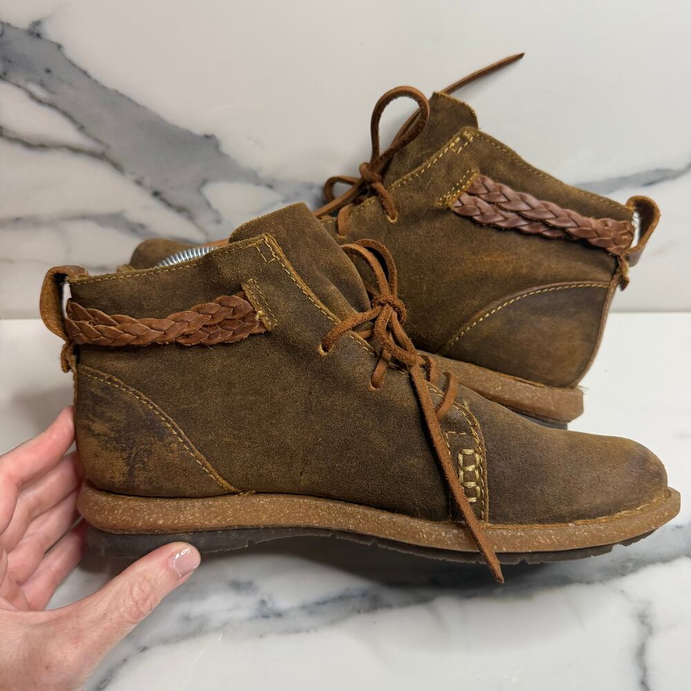 Born Women's Brown Suede Temple Chukka Ankle Boots Sz 7.5 Comfort Minimalist - Picture 5 of 7